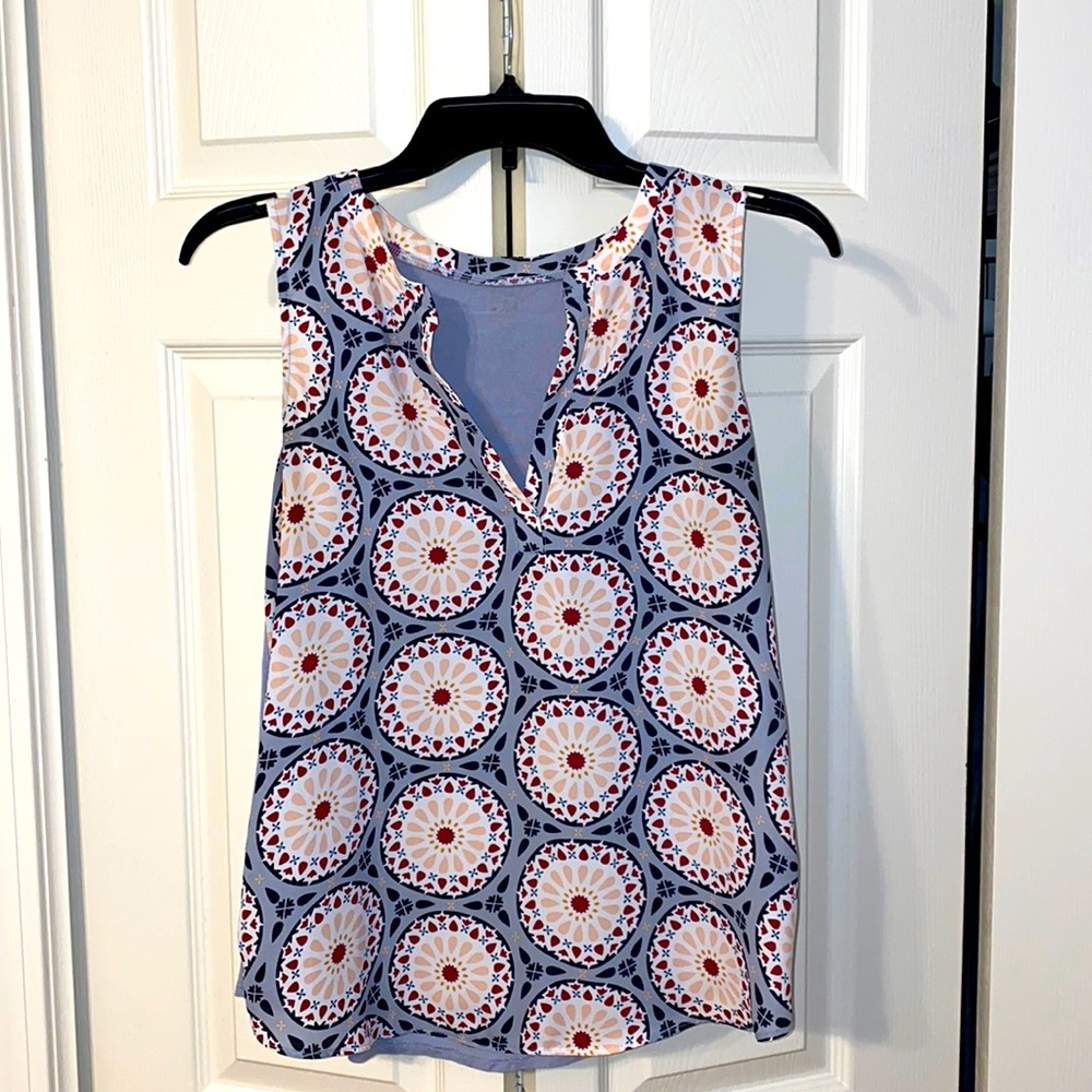 Fancy sleeveless top